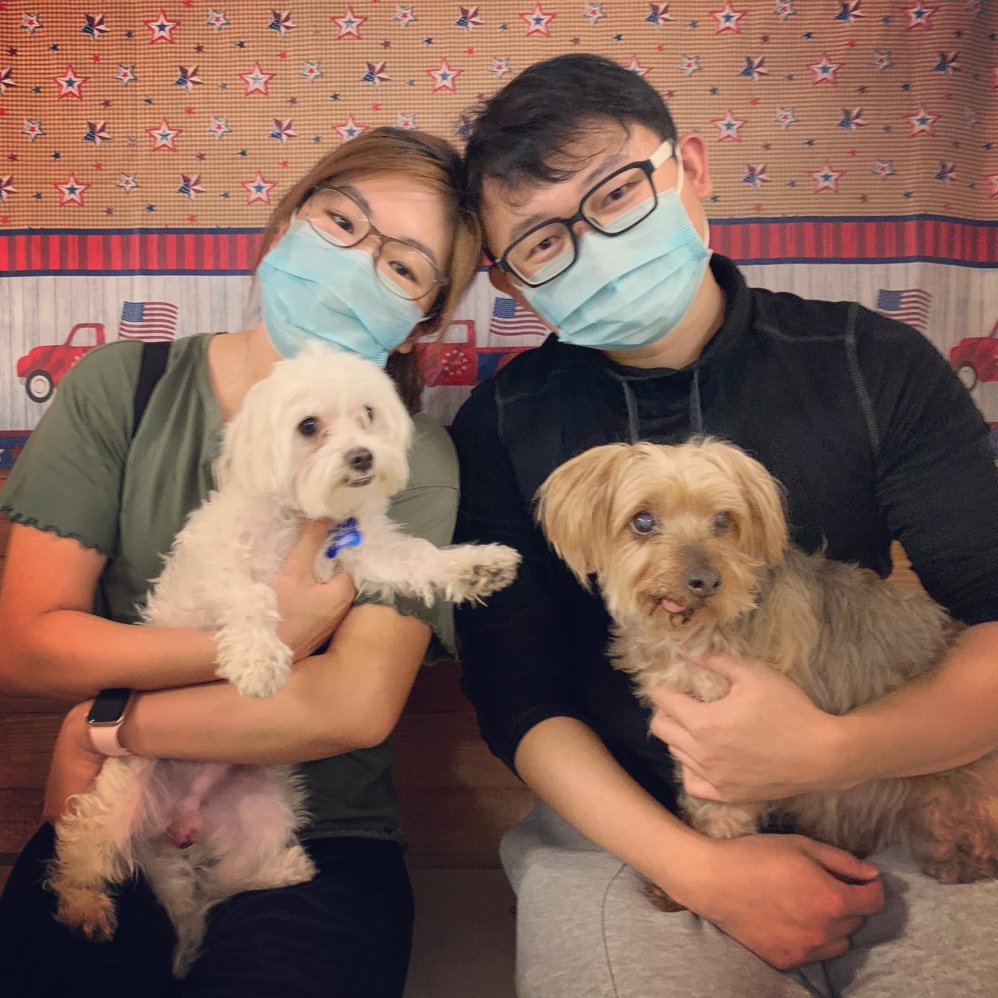 The day that we welcomed our second fur baby, Bear🐻❄️ to our house, now we became party of 4.
