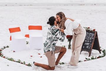 The Wedding Website of Nicole Vermes and Cristobal Rojas Cornejo