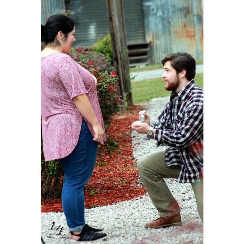 Photo credit from the engagement goes to 1-of-1 Photograpy.