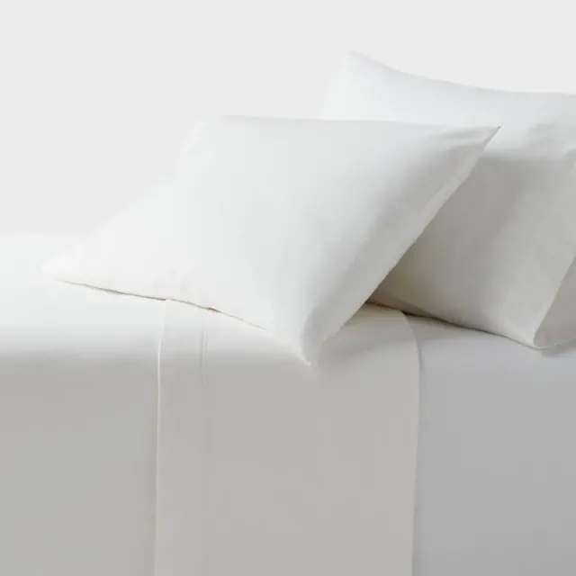 King Ultra Soft Flannel Sheet Set White - Threshold™