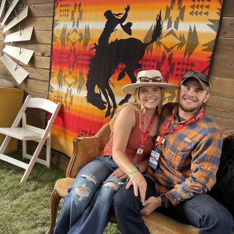 Pendleton Round Up - Let'er Buck!