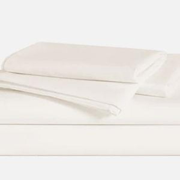 Luxe Sateen Core Sheet Set - Cream / Queen
