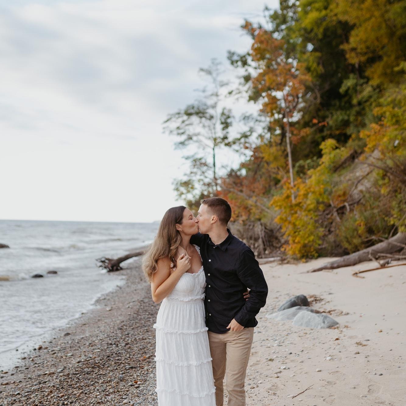 Some of our favorite engagement session photos!