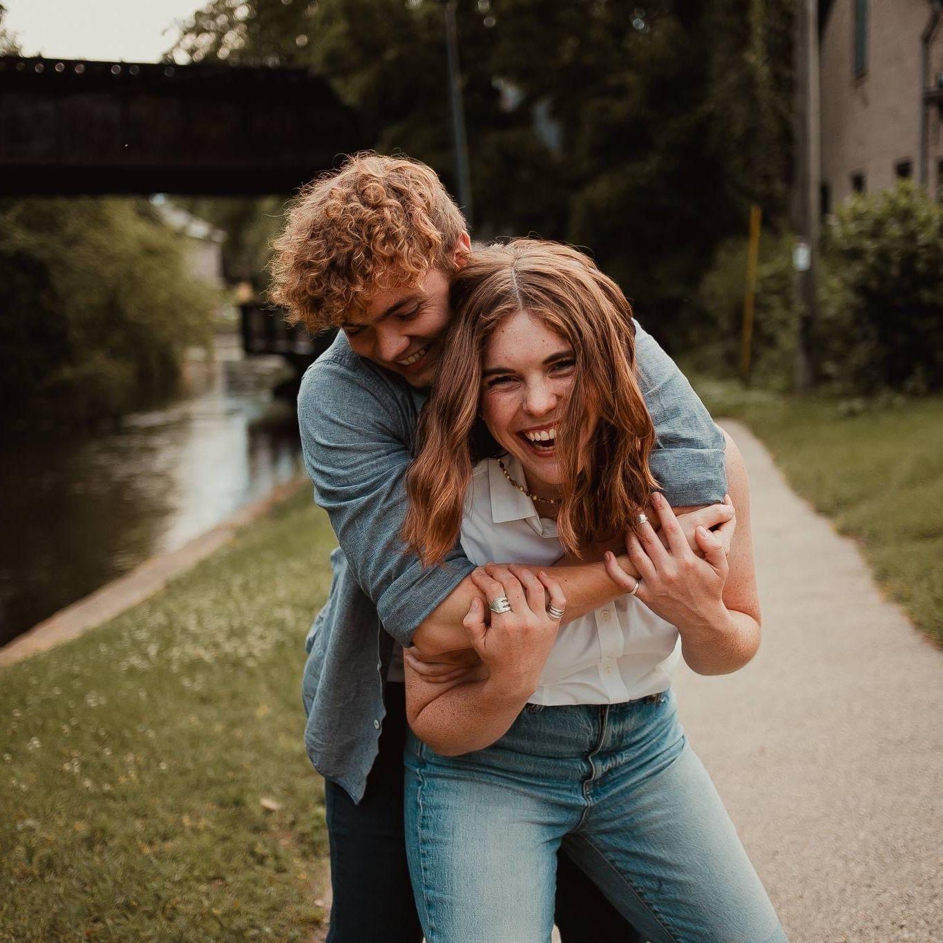 Klairice and Riley did a summer photo shoot with Paytn! They had a blast!