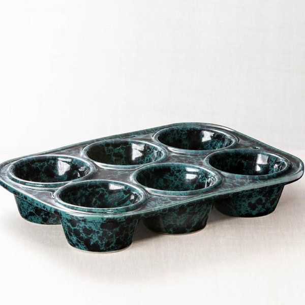 Muffin Pan- Black on Green