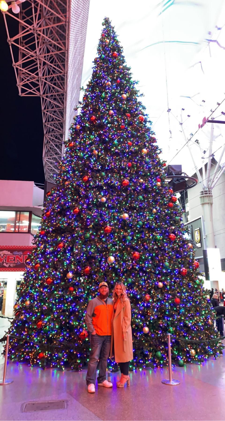 December 2021 | First Las Vegas trip together
📍Las Vegas, NV