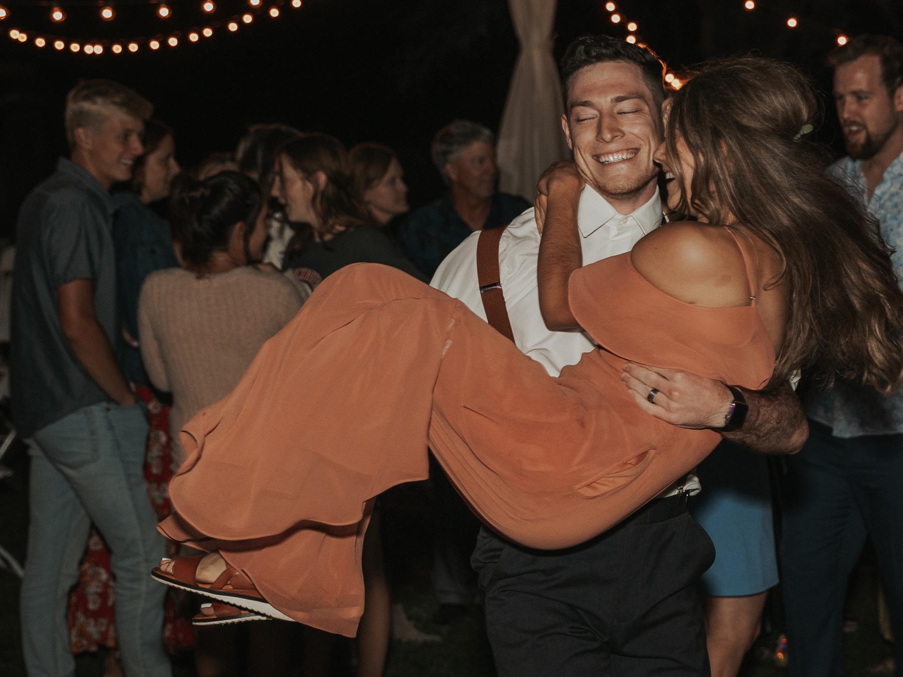 afff7ec7-e4de-45f4-bbb8-38f8aac0e718