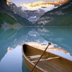 Sunrise Canoe on Lake Louise