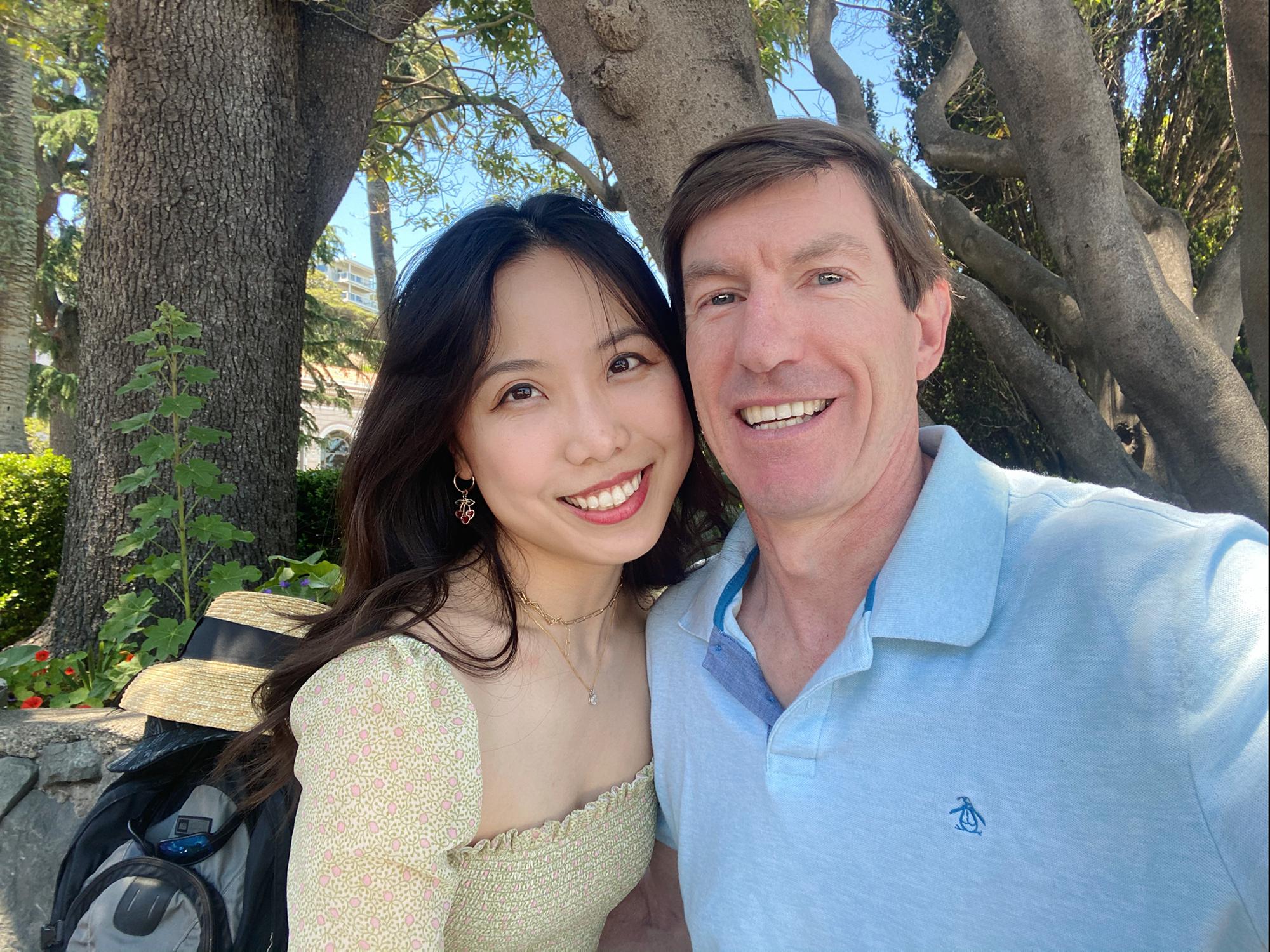 Happy selfie time.