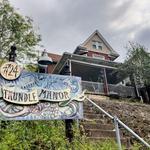 Trundle Manor