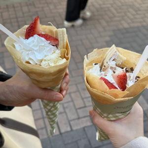 Crepes in Harajuku