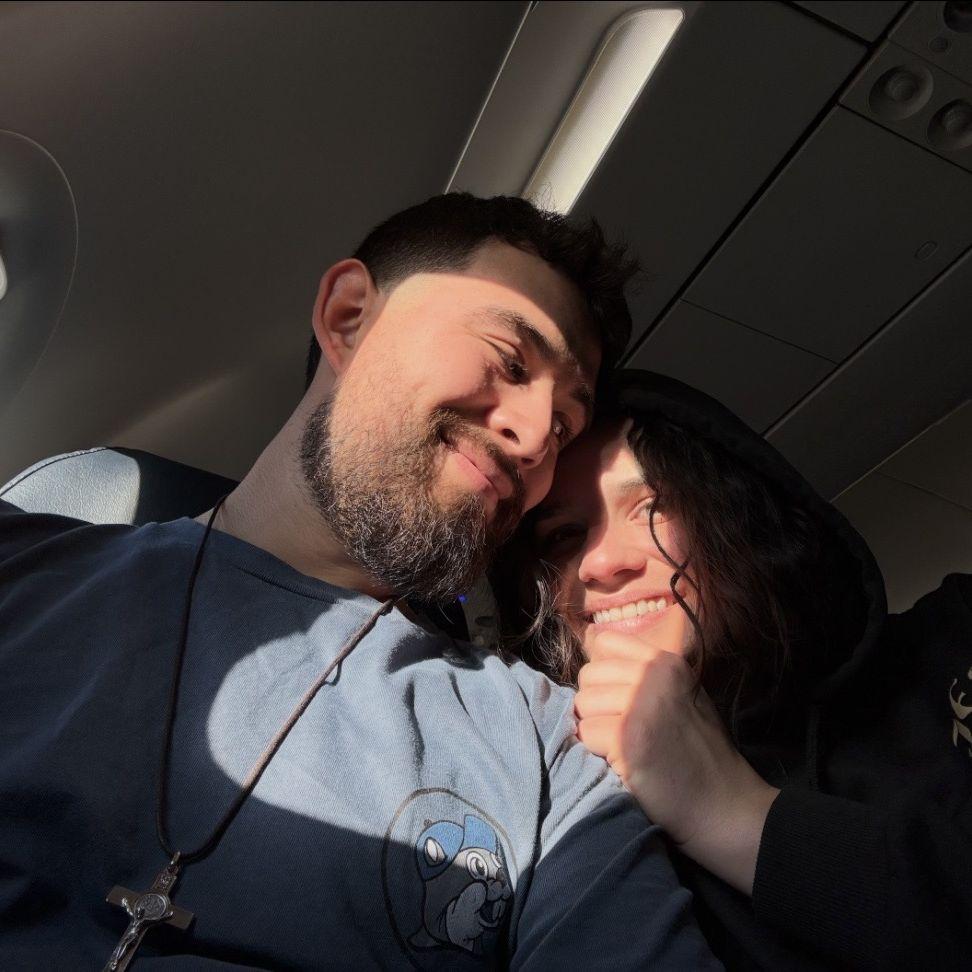 Flying cuddle buddies