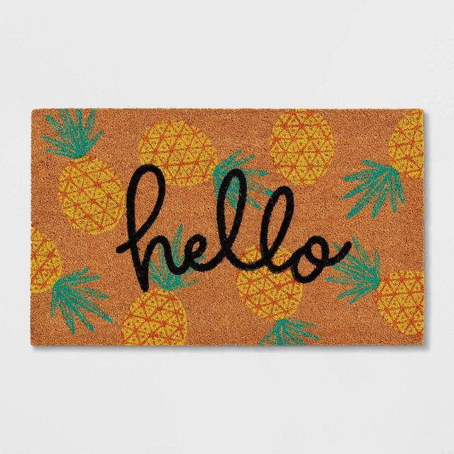 1'6"x2'6" 'Hello' Pineapple Doormat Natural - Sun Squad™