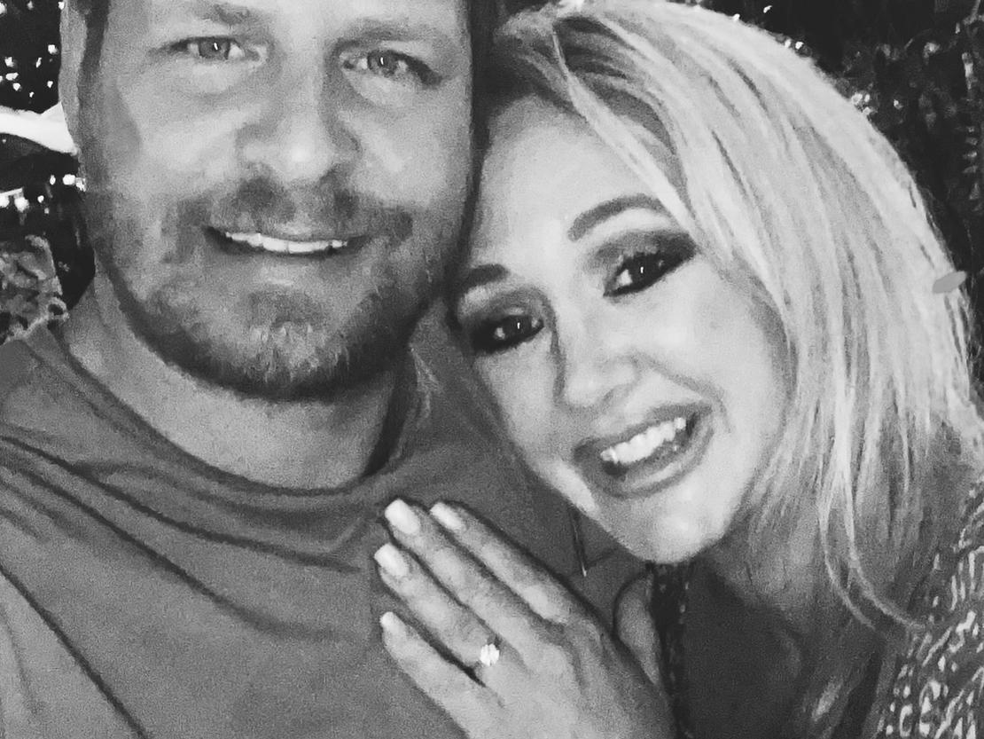 The Wedding Website of Laura Mays and Brandon Neuschafer