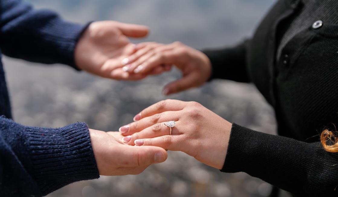The Wedding Website of Jahnahn Elizabeth Taghiani and Samuel Robert Gardner
