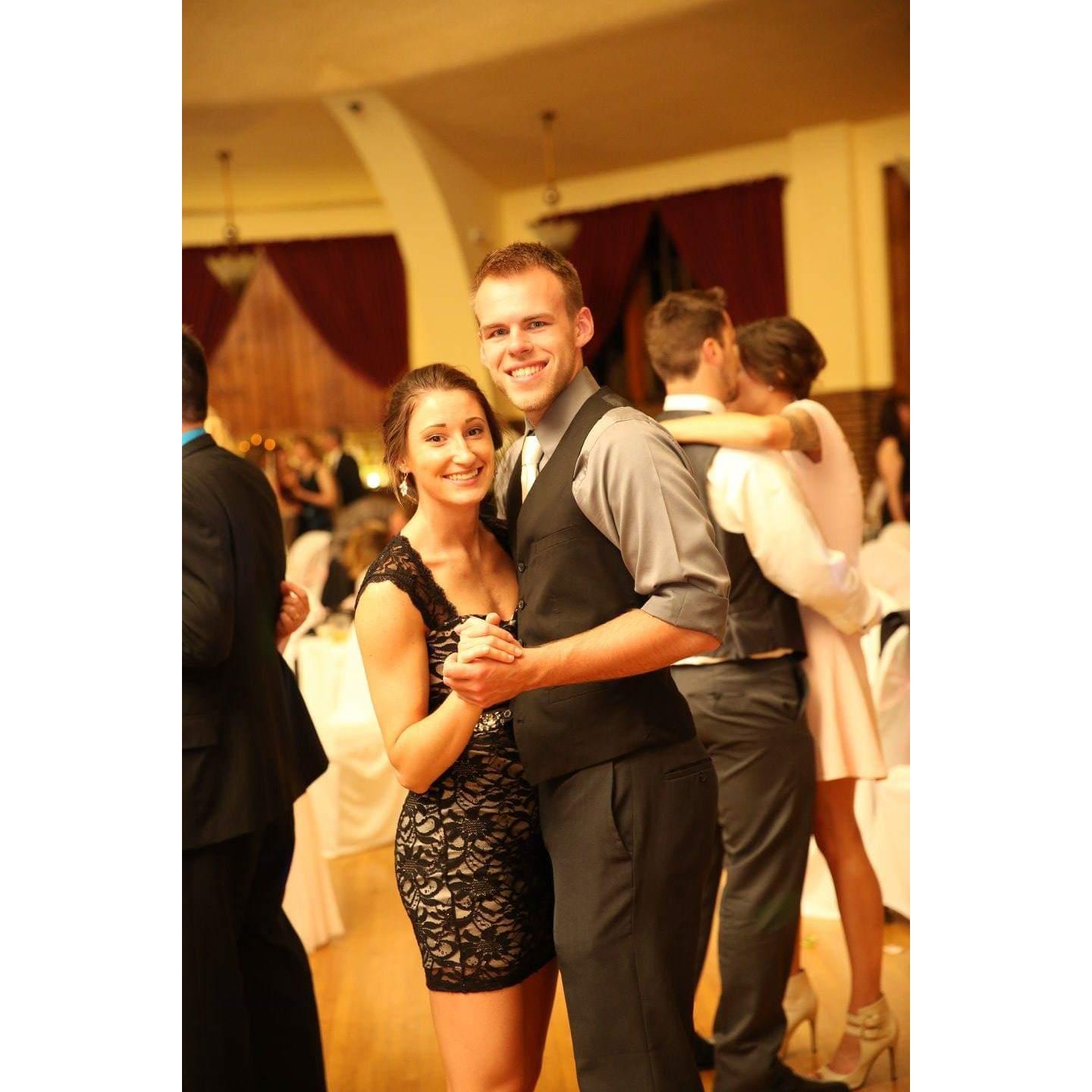 Dancing our way through another wedding in 2017