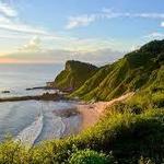 Explore Las Cinco Playas