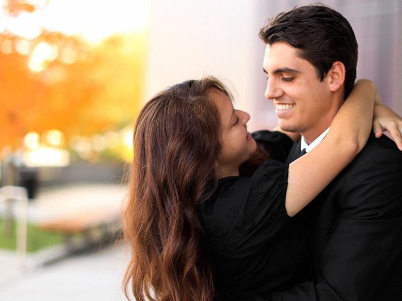 The Wedding Website of Esmeralda Lopez and Refugio Castillo