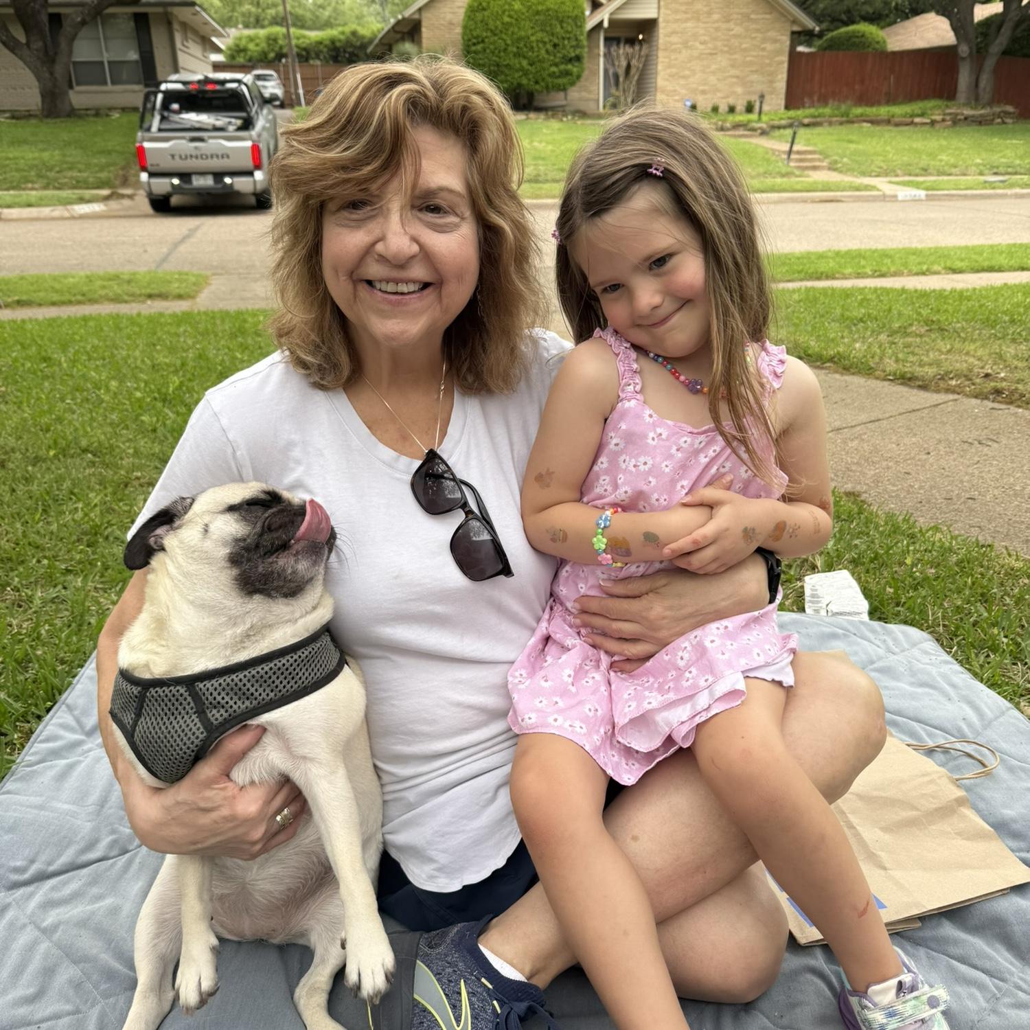 Emmi, our neighbor and Flower Girl!