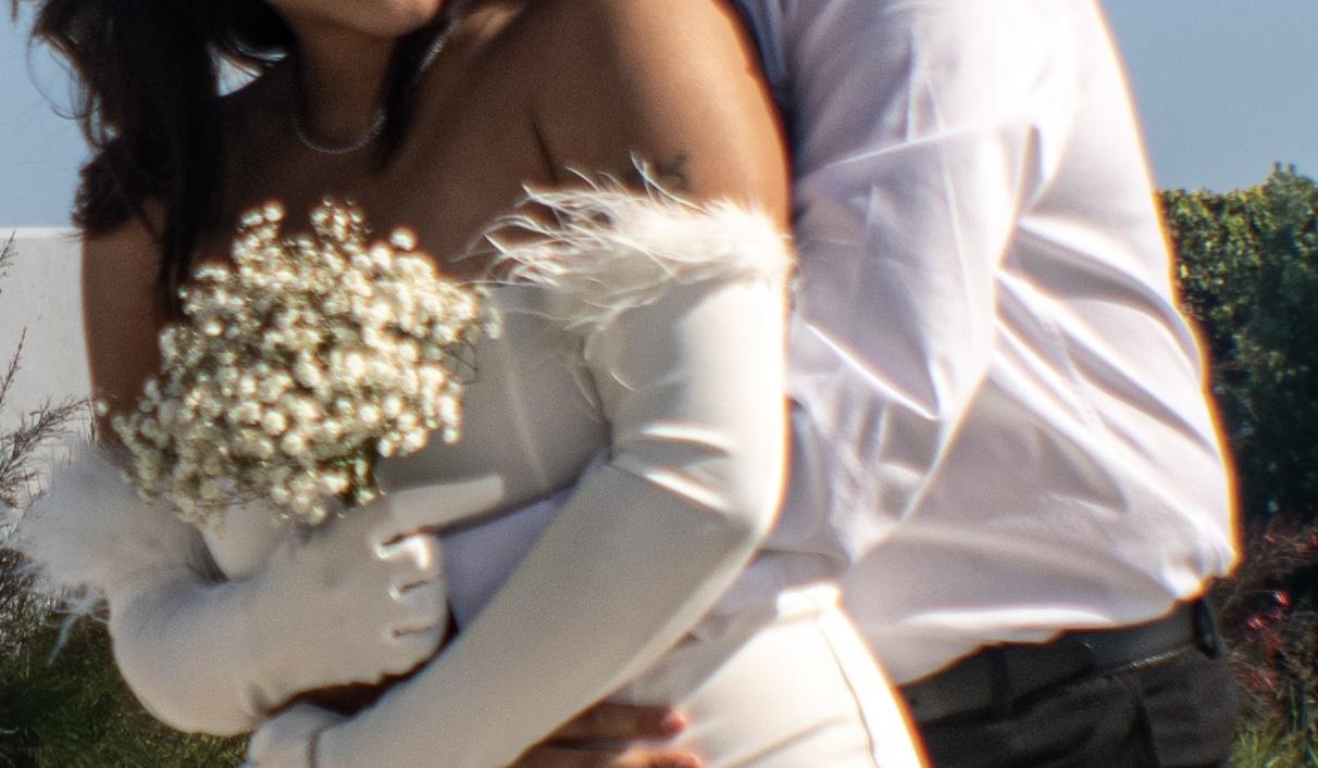 The Wedding Website of Selene Usher and Mario Contreras