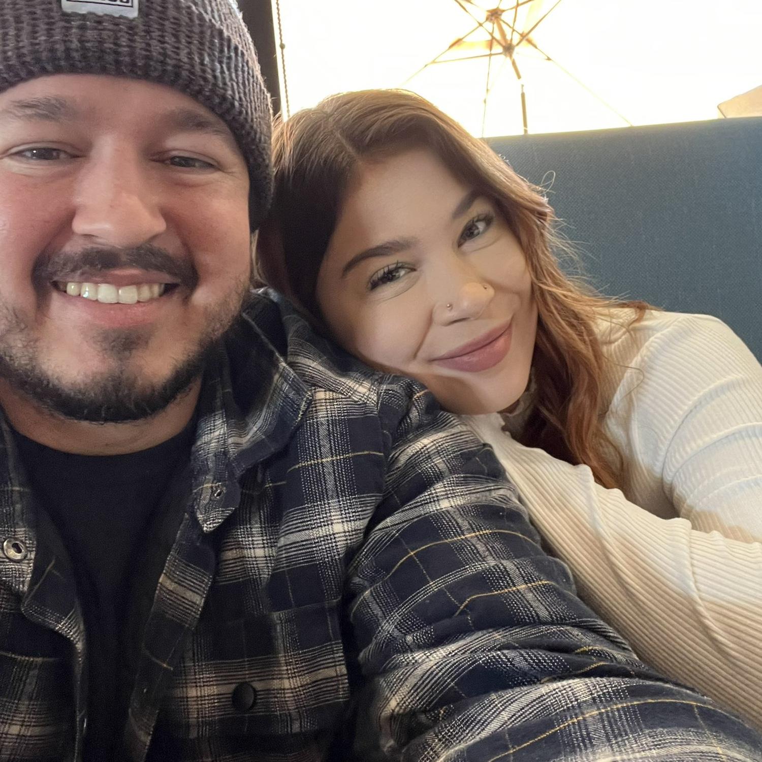 One of our very first photos when we went out to breakfast 🥞🤍