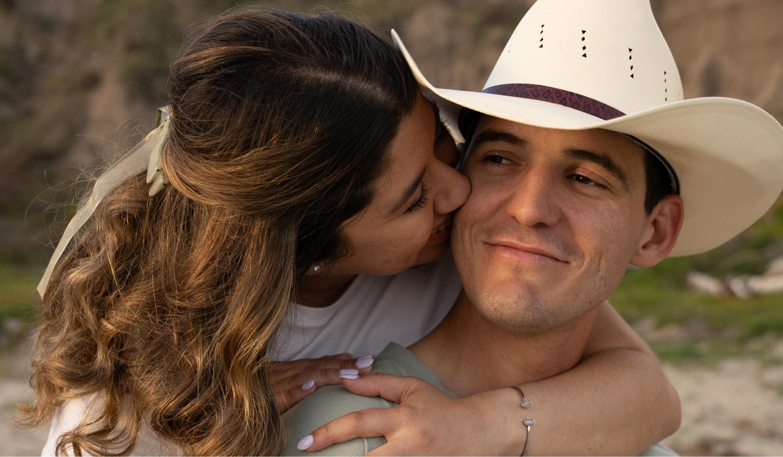 The Wedding Website of Ashley Barrios and Mark Van Dyk