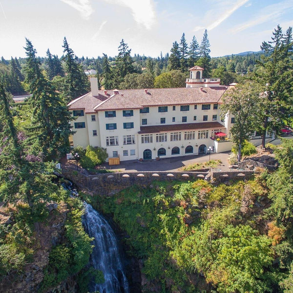 Honeymoon Accommodations