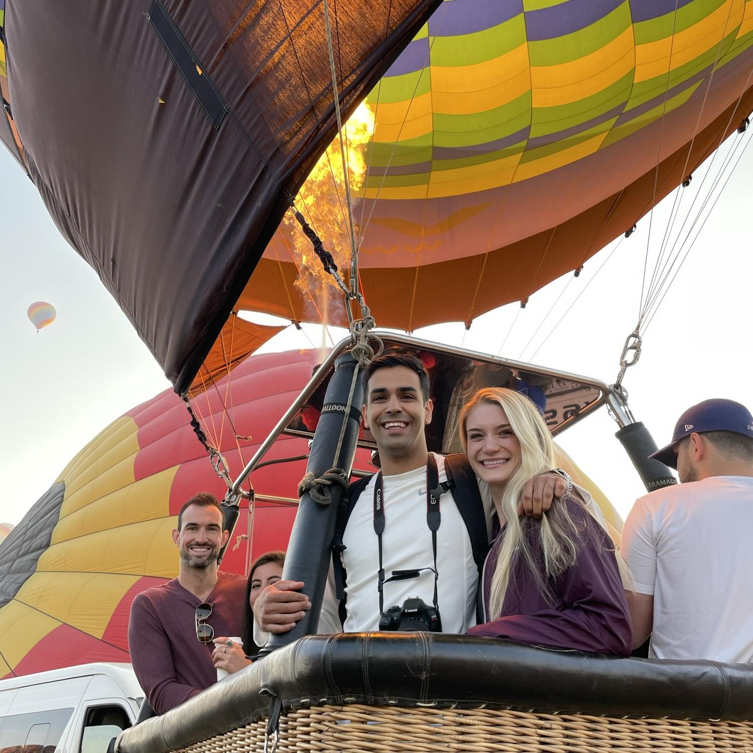 Hot air balloon ride over Teotihuacan in Mexico City