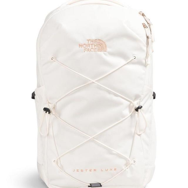 THE NORTH FACE Women's Jester Luxe Everyday Laptop Backpack, Gardenia White/Burnt Coral Metallic, One Size