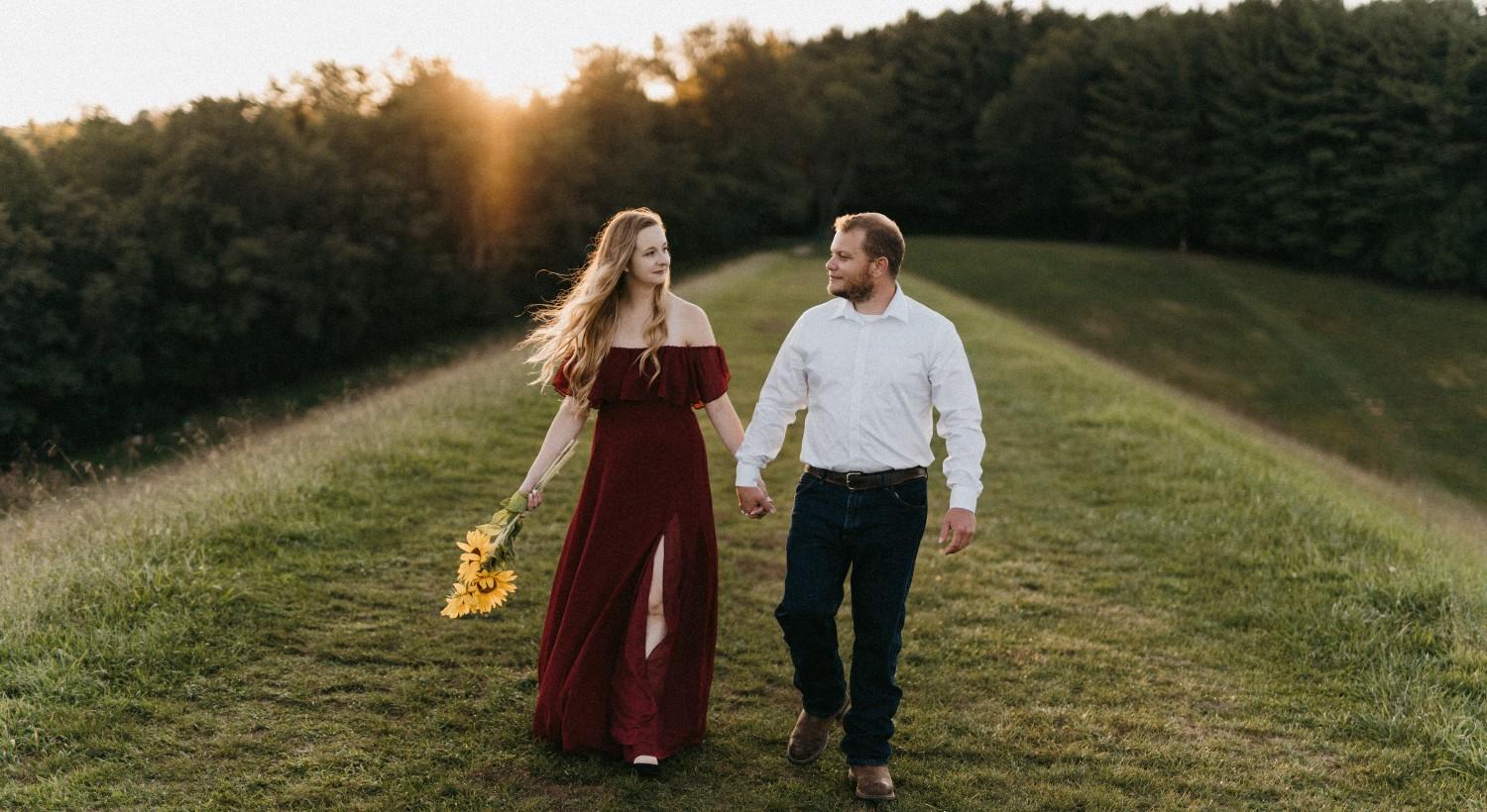 The Wedding Website of Sara Paris and Cody Grimes