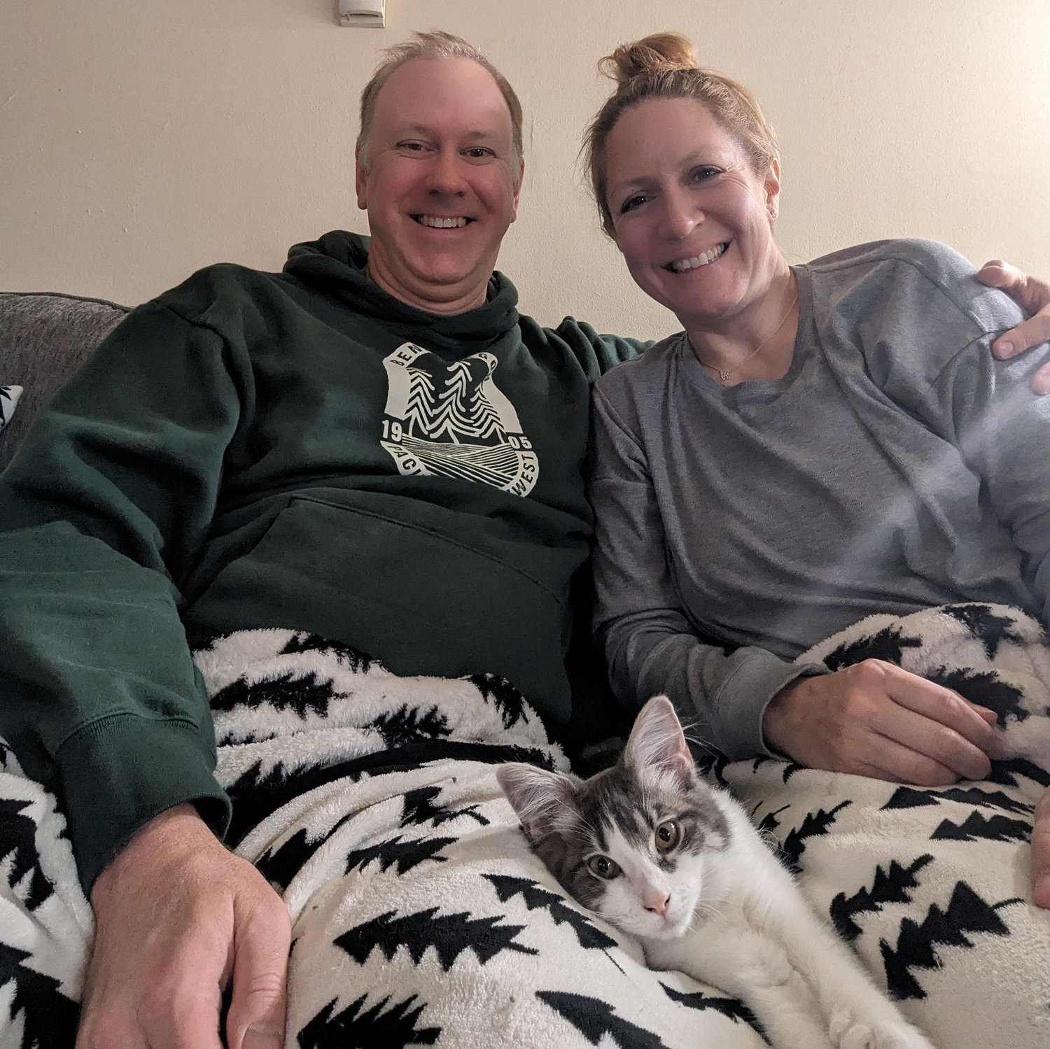 First family snuggles with Sierra (and probably the only time she snuggled with Jeff)