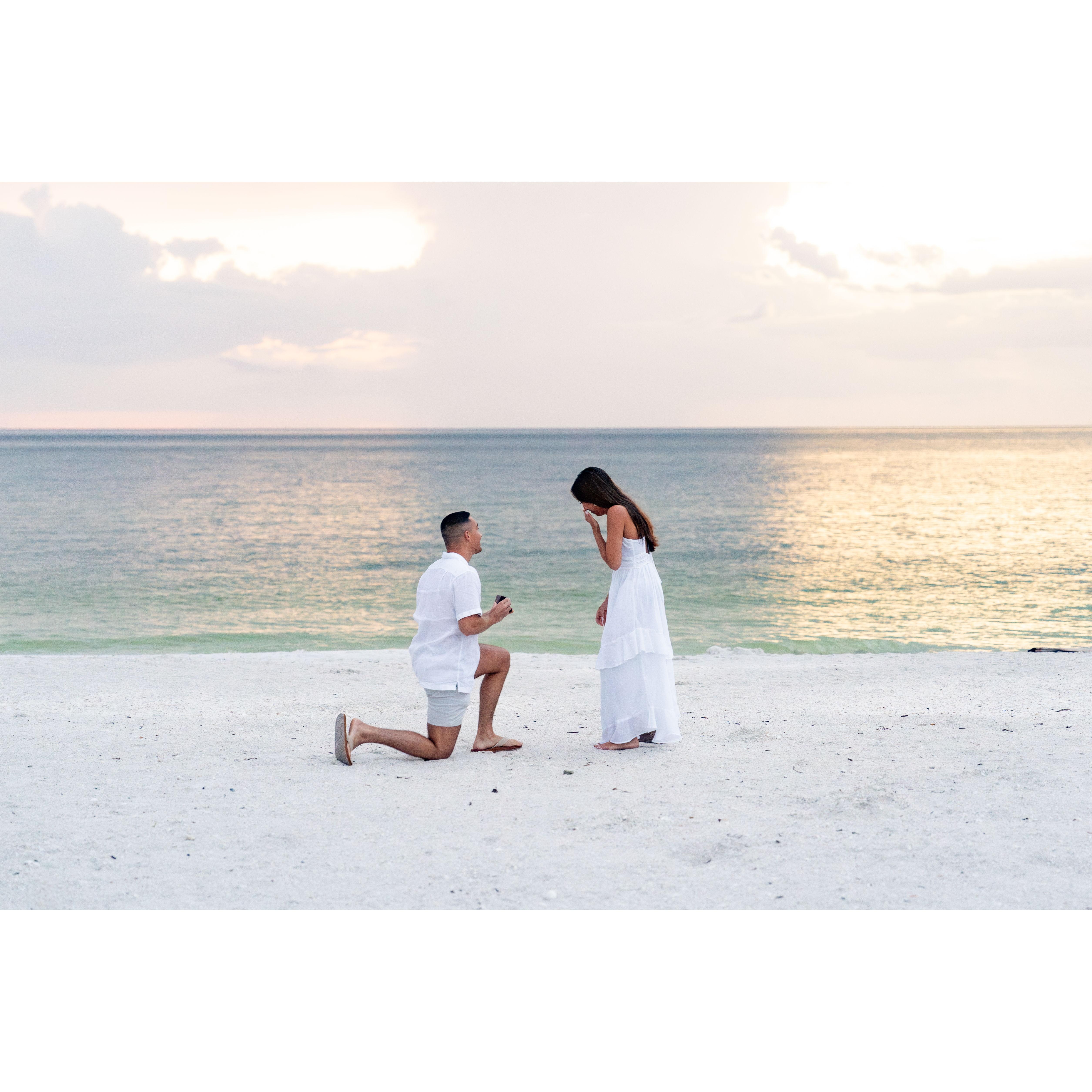 The moment he PURPOSED!!