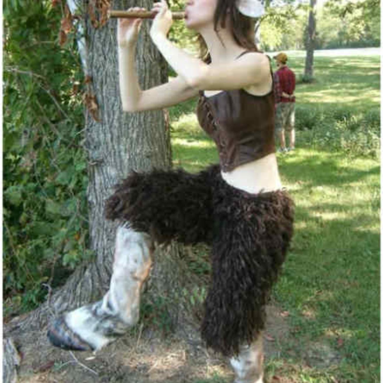 Great guest outfit.