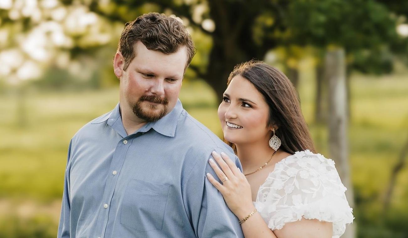 The Wedding Website of Zoie Baeuerle and Jacob Roberts