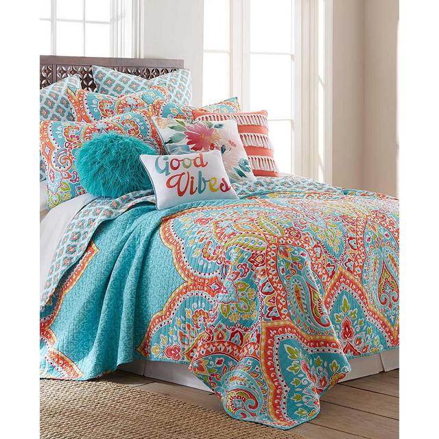 Majestic Damask Reversible Full/Queen Quilt Set