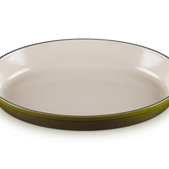 Le Creuset Enameled Cast Iron Signature Oval Baker, 3 qt., Olive