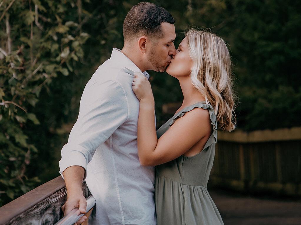 The Wedding Website of Lindsay Stitt and Adam Cotto