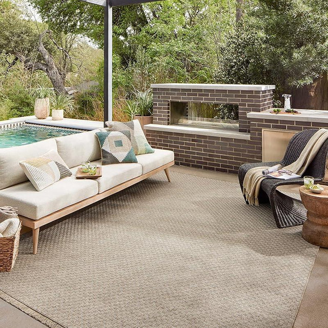 Loloi Dawn Collection Indoor/Outdoor DAW-02 Tan 7'-8" x 10' Area Rug