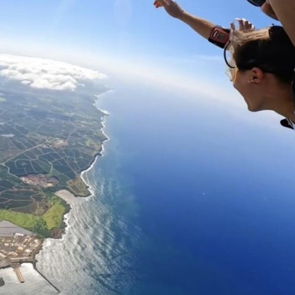 Kauai Skydiving for 2