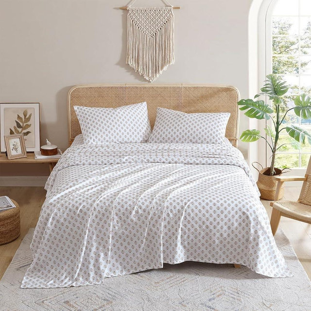 Indigo Ink - King Size Sheet Set, 4-Piece Boho Medallion Patterned Bedding, Soft & Wrinkle Resistant (Panther Collection, Taupe)