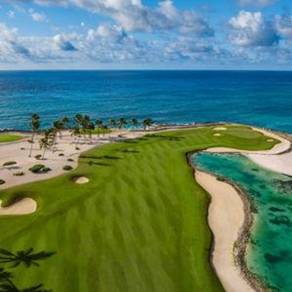 2 Rounds of Golf On Our Honeymoon