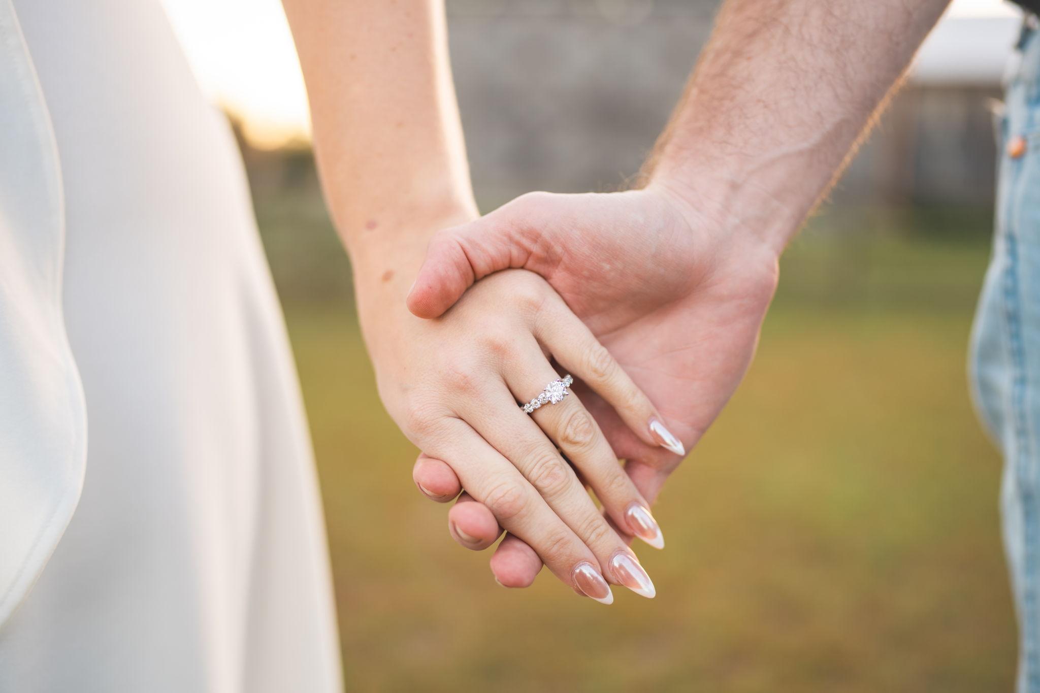 b08fa624-c43d-40a0-a3d7-b58323106768