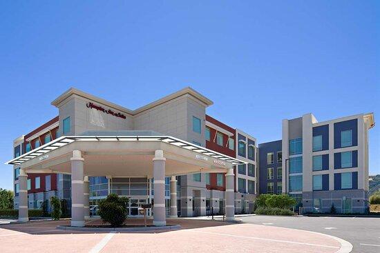 The Wedding Website of Kathy Estrada and Jonathan Diaz