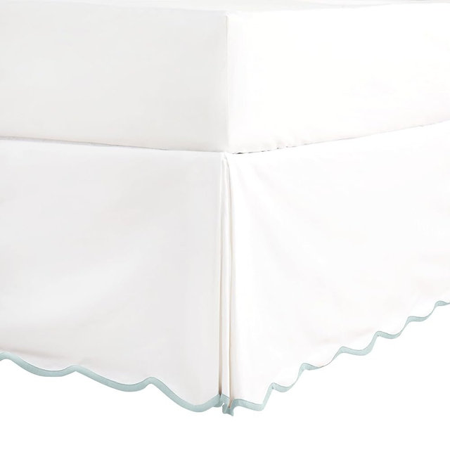 HIG Off-White Chic Full Bed Skirt - Easy Fit Scallop Edge Pleated Bedskirts, 14 Inch Drop Anti-Slip Dust Ruffle, Thick Fabric for Enhanced Privacy, Pre-Washed for Long-Lasting Use(N60022)