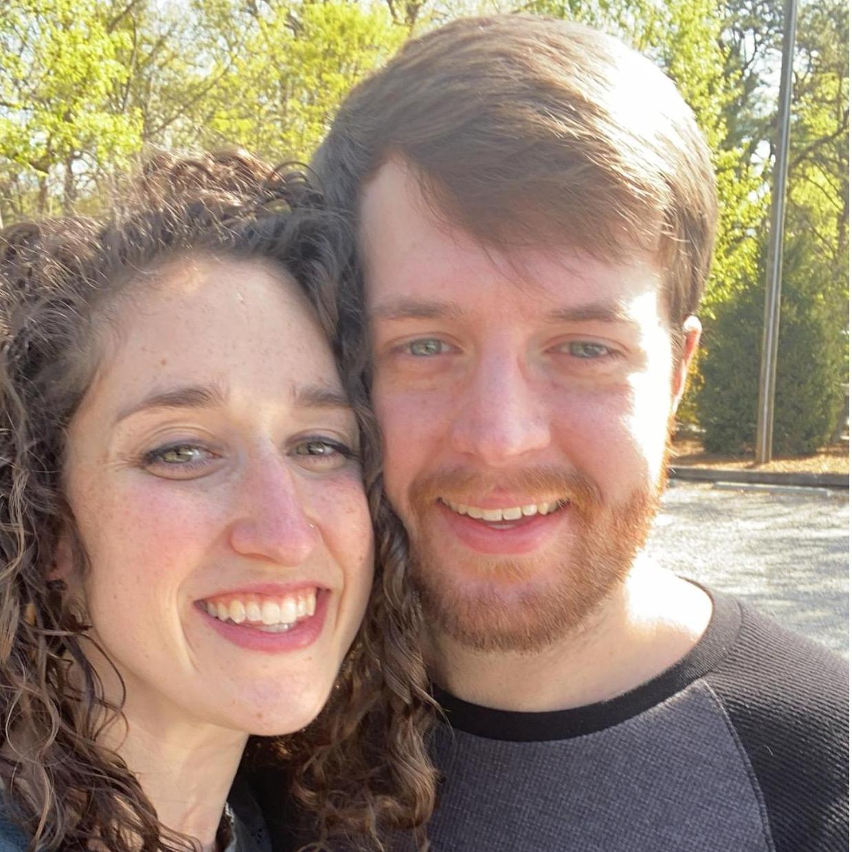 We celebrated 6 months of dating pandemic-style, a la picnic outside! (4/2020)