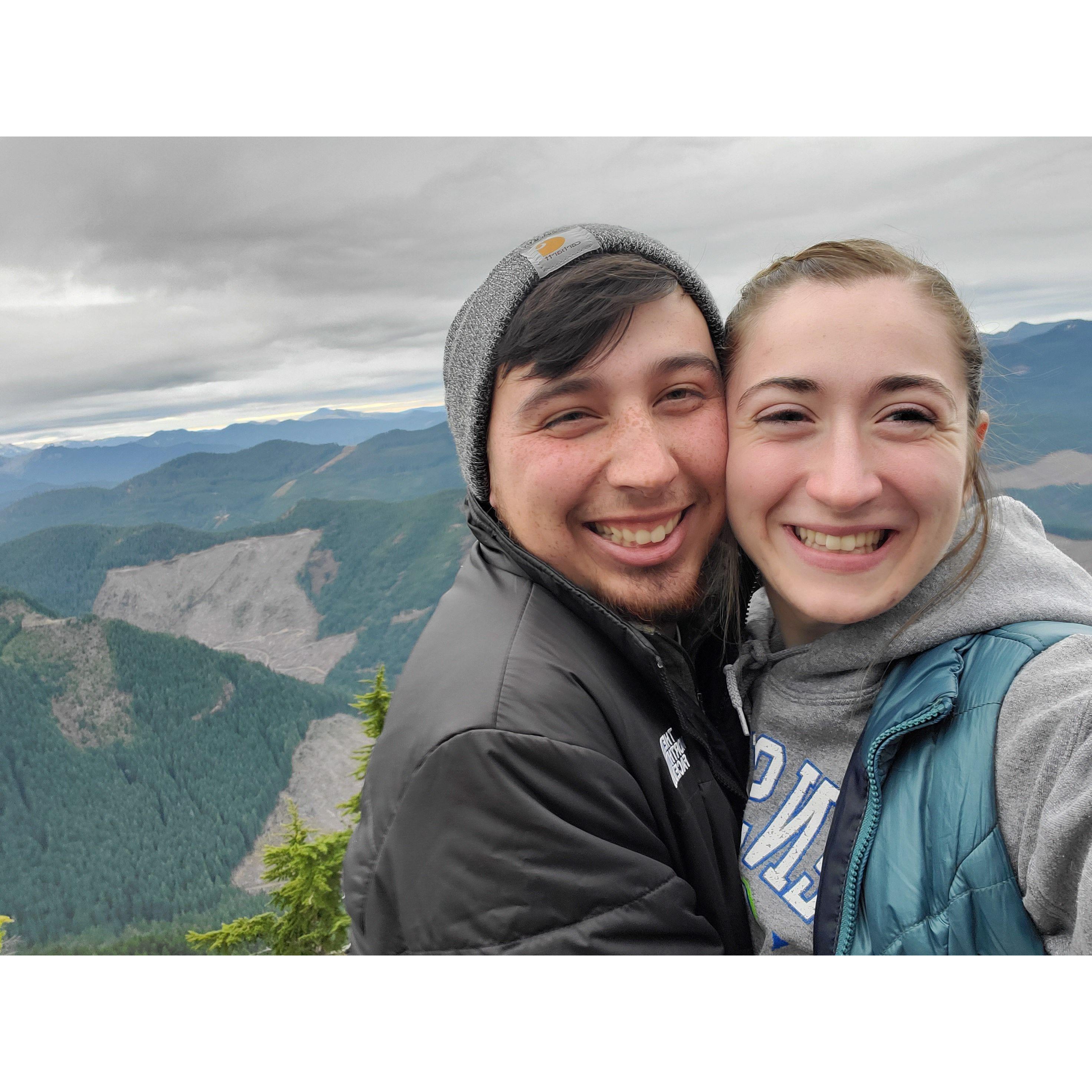 Hiking at Table Rock in Oregon, 2019