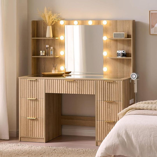 AMERLIFE 47.2" Fluted Vanity Desk with Mirror and Adjustable LED Lights, Large 7 Drawers Makeup Table with Glass Top and Charging Station for Women and Girls, Bedroom or Dorm, Natural Oak