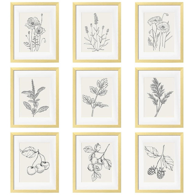 eletecpro 8x10 Picture Frames Set of 9 Classic Gallery Wall Frame Set, Displays 5x7 with Mat or 8x10 No Mat, Picture Frames Collage Wall Decor, Gold Frames for Home Decor