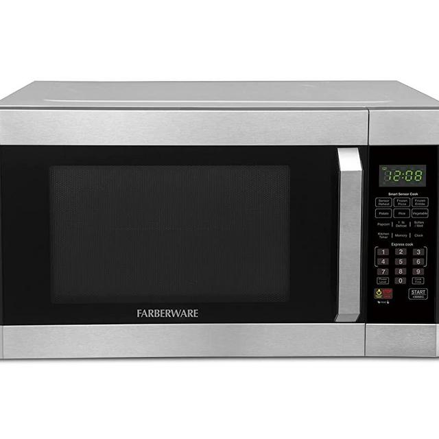 Farberware 1.6 Cu. Ft. 1100-Watt Microwave Oven with Smart Sensor, black