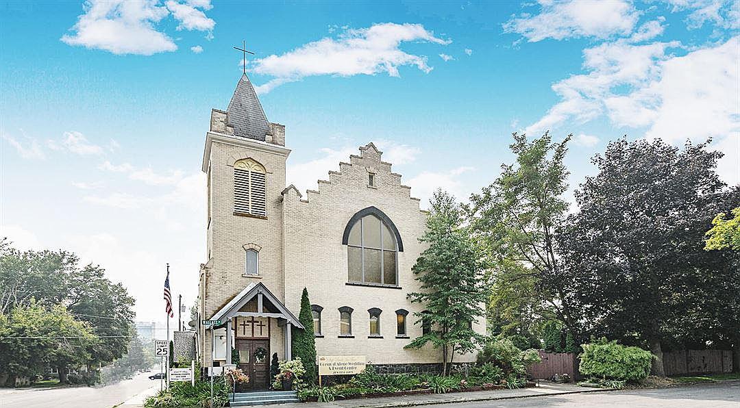The Wedding Website of Mariha Malcolm and Jacob Ford